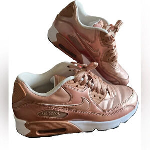 Nike Air Max 90 SE GS Metallic Bronze' Size 7 Y